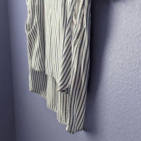 Women's Thread & Supply Blouse Vertical Striped Roll Tab Sleeve Small Pockets - Picture 7 of 8